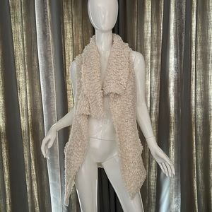 Altar’d state shawl